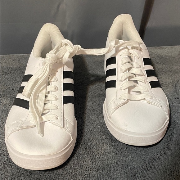 adidas Shoes - Adidas Classic White and Black Striped Sneakers